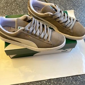 Puma Suede Classic, sleepy gray-white size 10.5 men